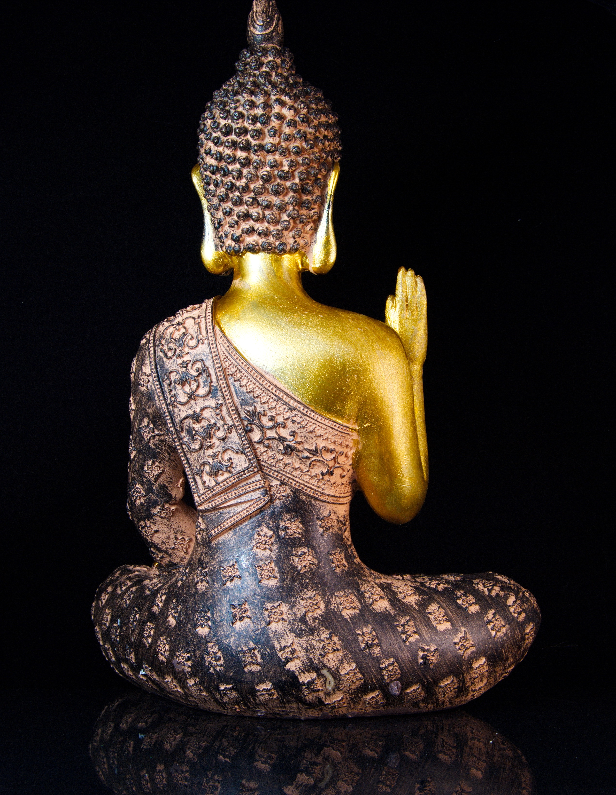 Thai Buddha Budda Figur groß Statue Feng Shui sitzend gold schwarz  28 cm groß 