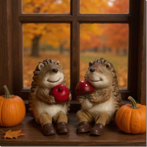 Igel Kantenhocker Set aus Keramik (2 Stück) – Herbstdeko & Geschenkidee